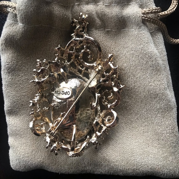 CHAMPAGNE GLASS &CRYSTAL ANTIQUE GOLD TONE BROOCH - Picture 2 of 3